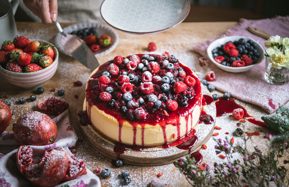 Fresh berry cheescake food photography recipe idea