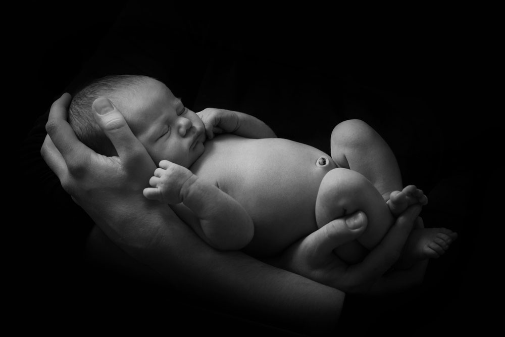newborn photography ideas black and white